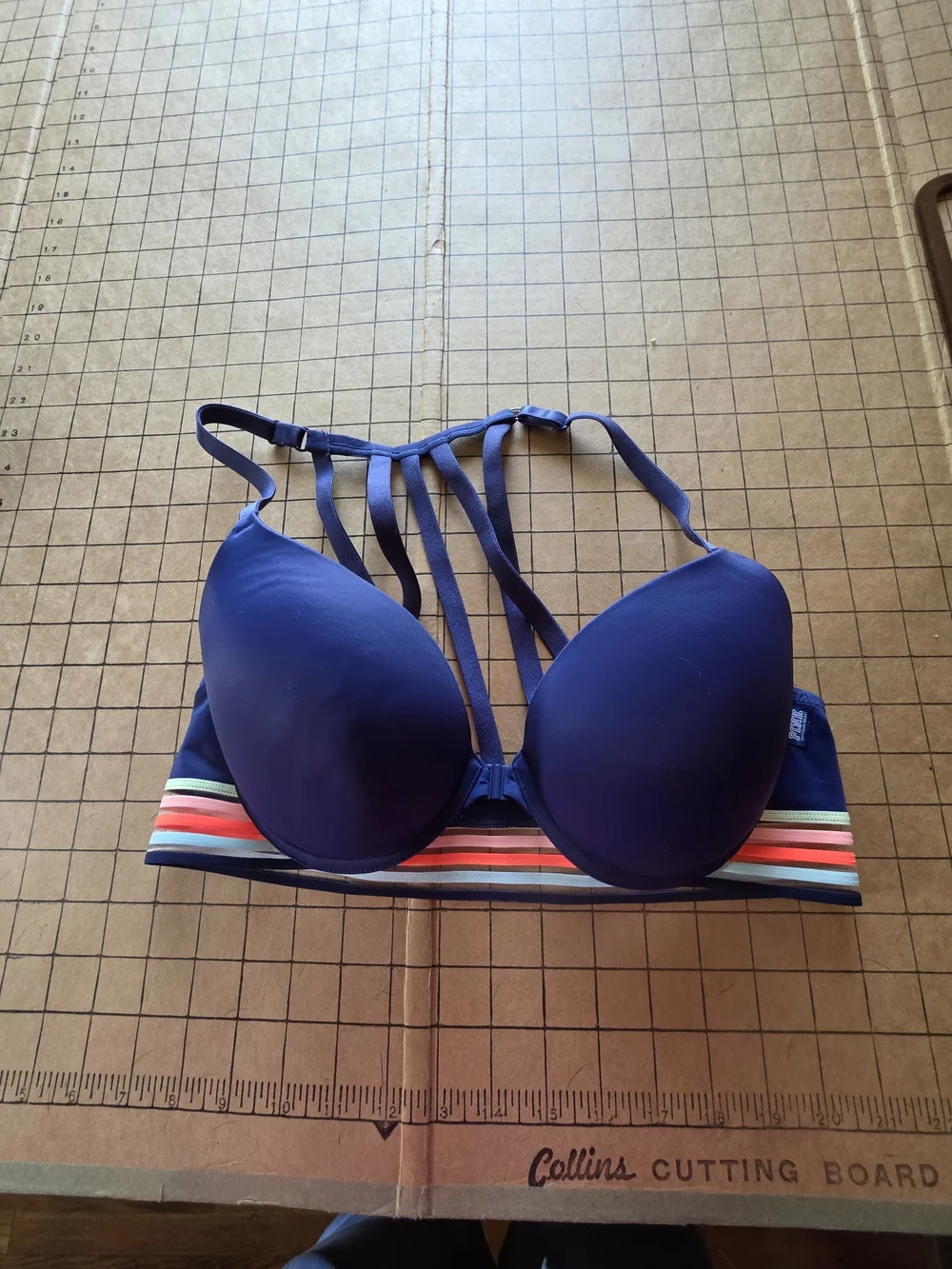 PINK Victoria’s Secret Strappy Sports Bra 36C Blue Multicolor